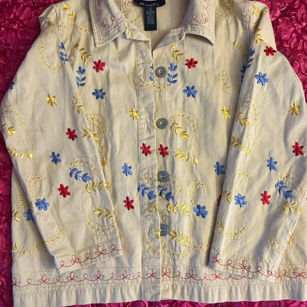 Denim&Co Cream Embroidered Floral Jean Jacket